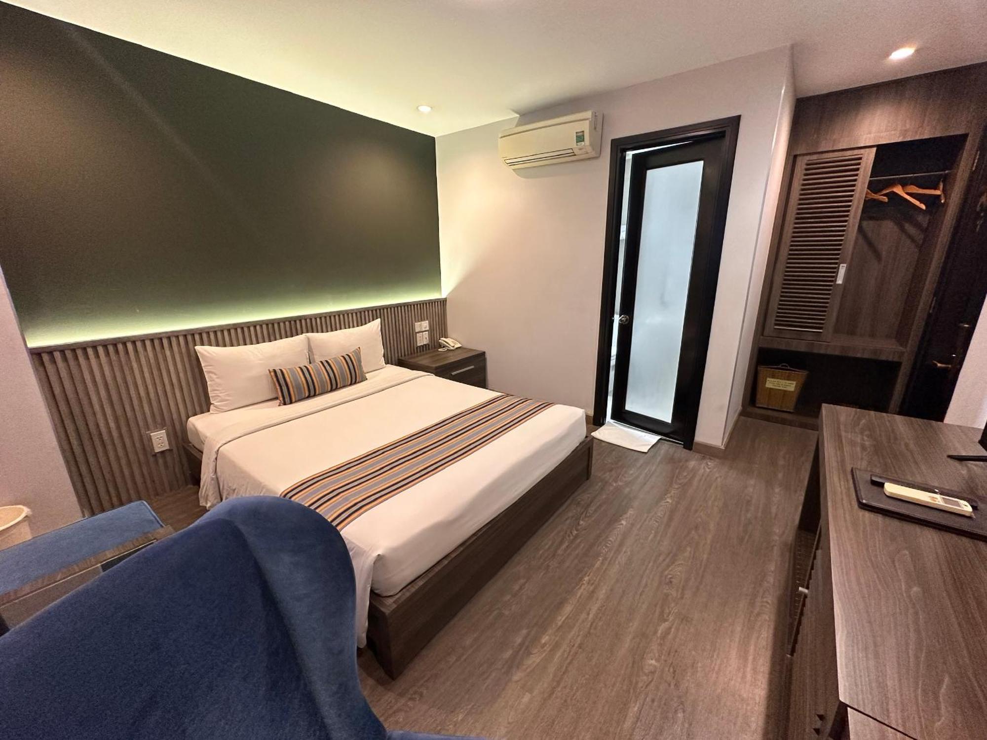 Iris Hotel Ho Chi Minh City Exterior photo